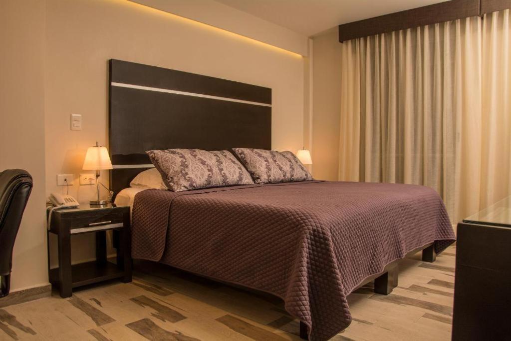Hotel San Jose Plaza Coatepec كواتيبيك المظهر الخارجي الصورة